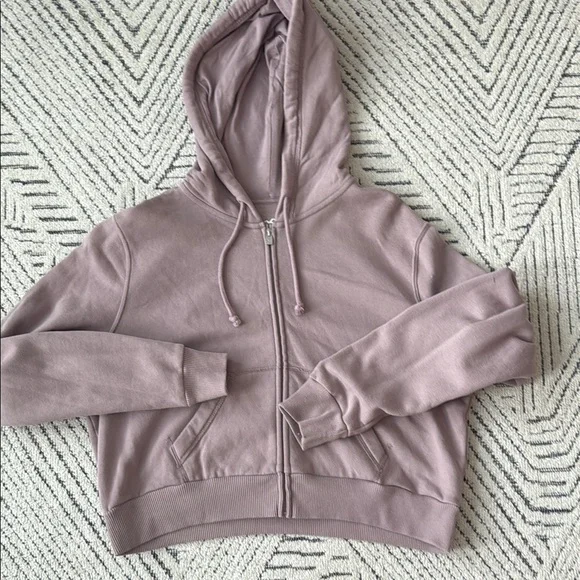 Mauve Cropped Hoodie - Picture 2 of 5